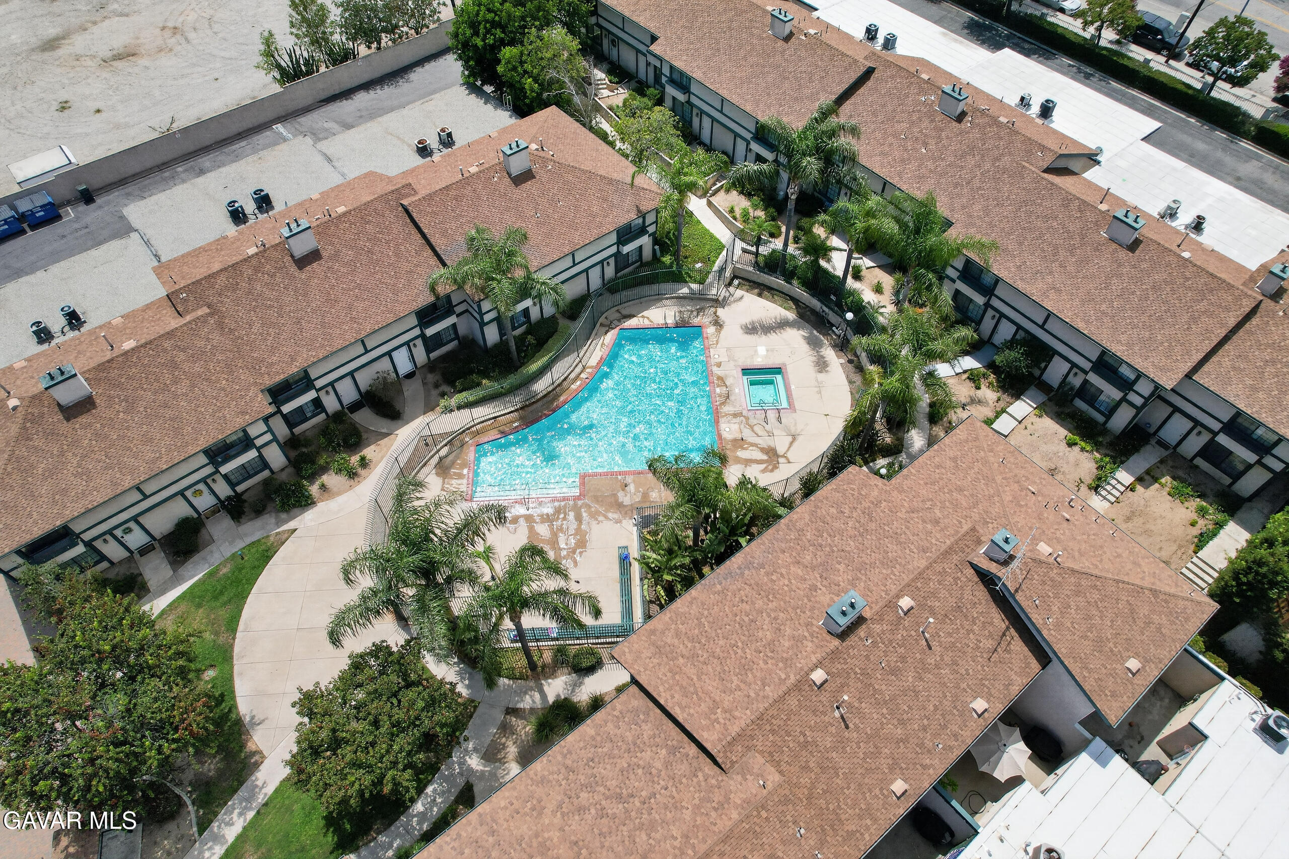 Residential in Sylmar 4