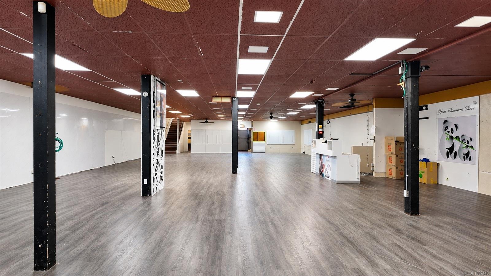 Commercial Sale in Courtenay 2