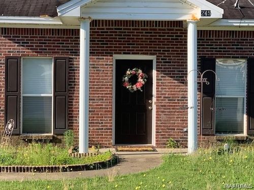 245 James Dr, Millbrook, AL, 36054-2842 | Card Image