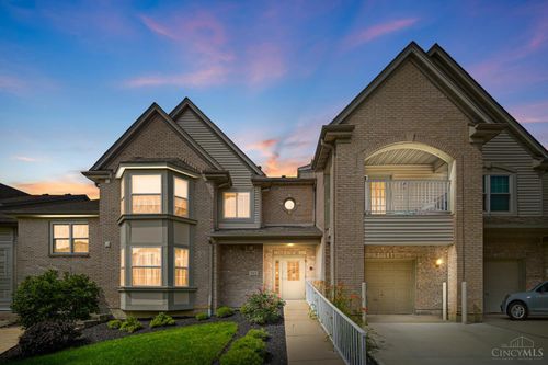 843 Neeb Rd, Cincinnati, OH, 45233 | Card Image