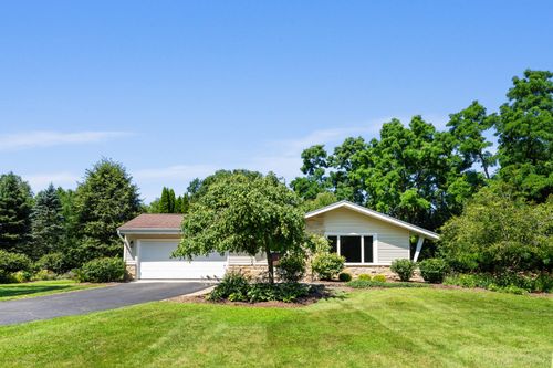 10615 N O Connell Ln, Mequon, WI, 53097-3315 | Card Image
