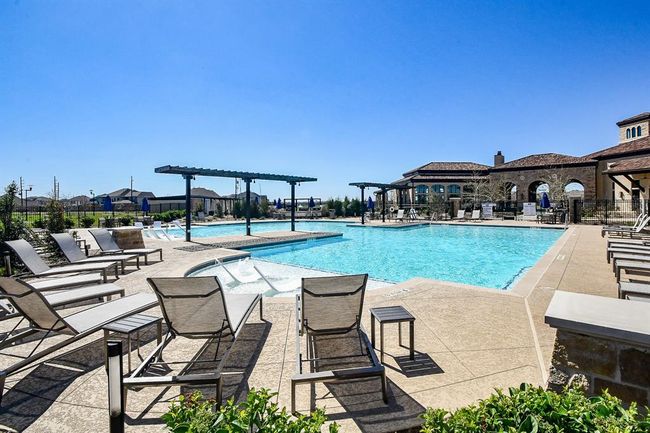 13910 Paseo De La Paz Pl, House other with 4 bedrooms, 3 bathrooms and 3 parking in Cypress TX | Image 36