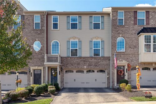 111 Mews Ln, Cranberry Twp, PA, 16066 | Card Image