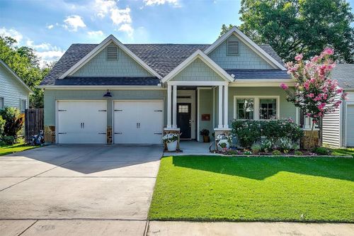 2733 Townsend Dr, Fort Worth, TX, 76110-2938 | Card Image