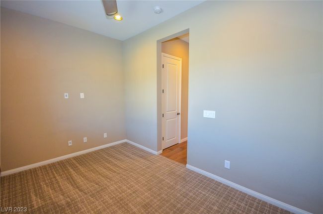 8162 Desert Madera St, House other with 3 bedrooms, 3 bathrooms and null parking in Las Vegas NV | Image 28