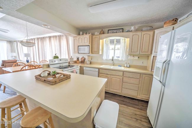 76 Gulf Loop, House other with 3 bedrooms, 2 bathrooms and null parking in Panama City Beach FL | Image 9