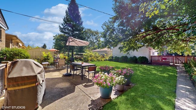 3855 Hull St, House other with 3 bedrooms, 3 bathrooms and 3 parking in Skokie IL | Image 22