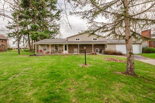 103 W Kilbourne Dr, Bucyrus, OH, 44820 | Card Image