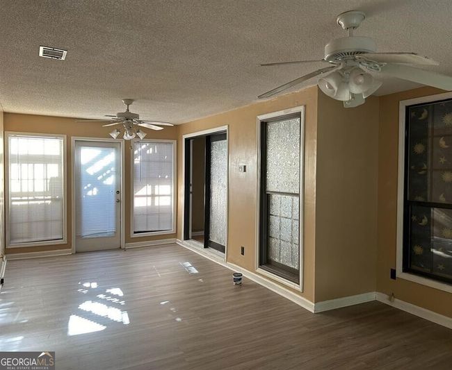 146 Woodcrest Cir, House other with 4 bedrooms, 3 bathrooms and 2 parking in Warner Robins GA | Image 41