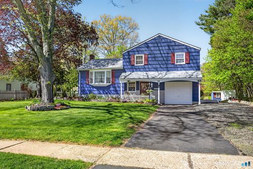 22 Magnolia Dr, East Hartford, CT, 06118-3548 | Card Image