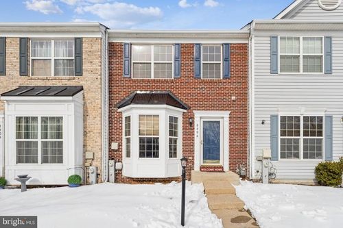 8406 Hamlin St, Lanham, MD, 20706-1404 | Card Image