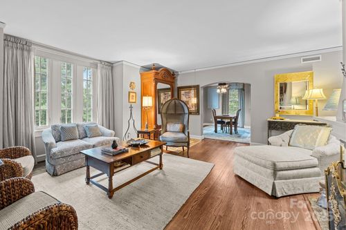 apt-b9-185 Macon Ave, Asheville, NC, 28804-3762 | Card Image