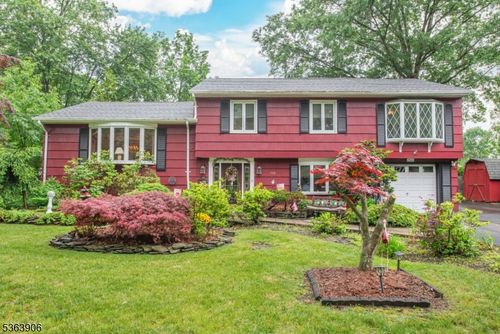 158 Fieldcrest Rd, Parsippany, NJ, 07054-2415 | Card Image