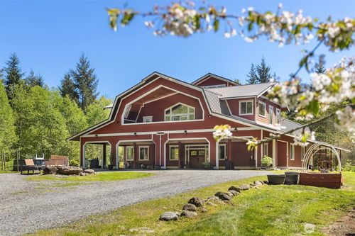 8208 219th Ave Se, Snohomish, WA, 98290-3239 | Card Image