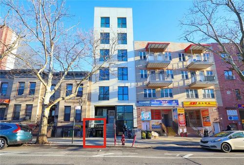 cf1-5811 6th Avenue, Brooklyn, NY, 11220 | Card Image