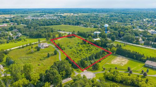 LT9 N Sherman Court, Cedarburg, WI, 53012 | Card Image