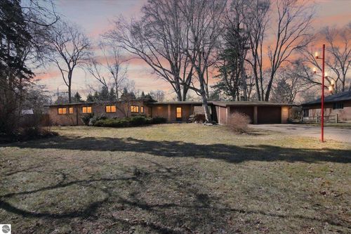 1307 Helen Street, Midland, MI, 48640 | Card Image