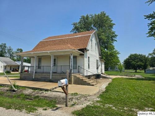 200 S Gilham St, West Point, IL, 62380-1007 | Card Image