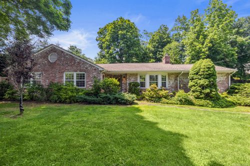 32 Narrow Rocks Rd, Westport, CT, 06880-6018 | Card Image