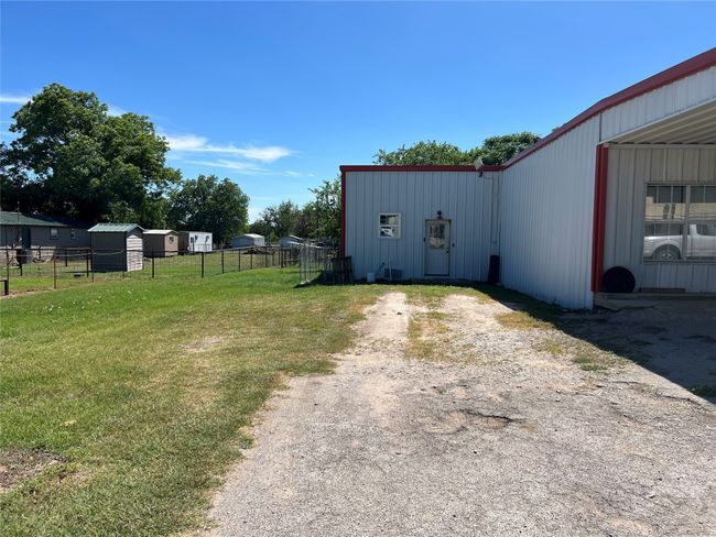 View of yard featuring driveway | Image 6