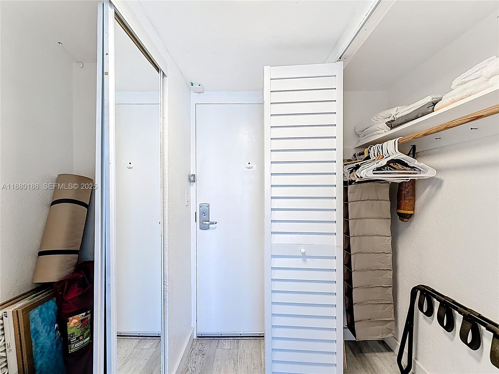 Residential in Sunny Isles Beach 2