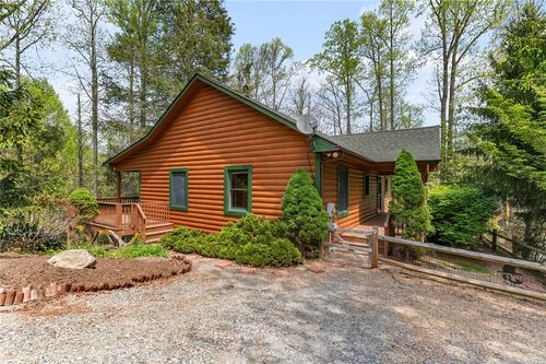 148 Woodby Ridge Rd, Vilas, NC, 28692-9739 | Card Image