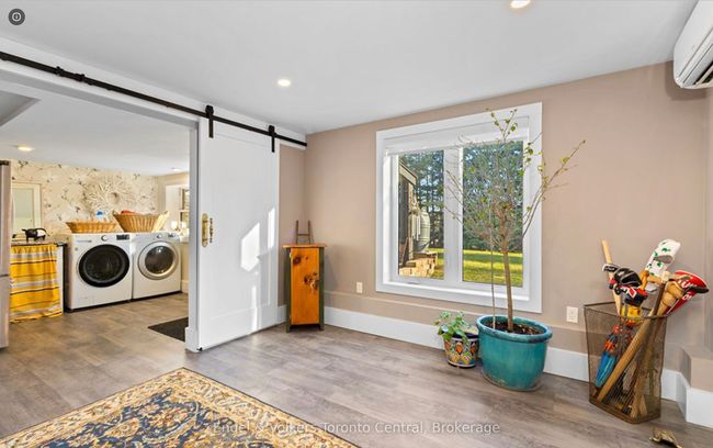 9263 County Rd, House other with 3 bedrooms, 3 bathrooms and 10 parking in Duntroon ON | Image 24