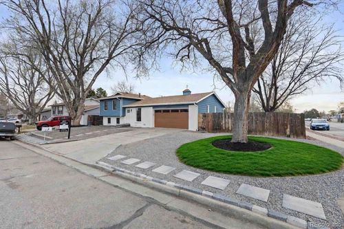 3090 Hoyt Way, Lakewood, CO, 80227-4440 | Card Image