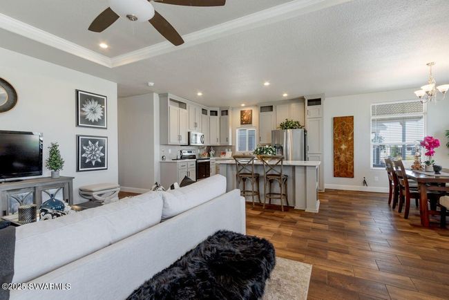 Great Room | Image 8