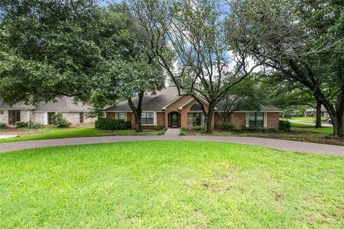 7101 Fish Pond Road, Waco, TX, 76710 | Card Image