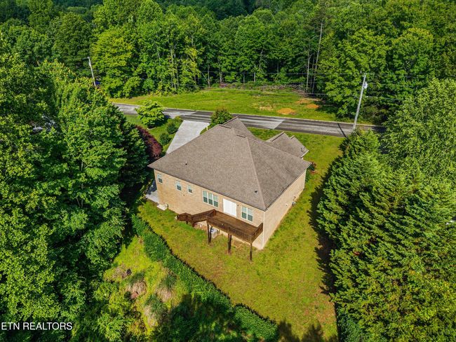 211 Timberland Trail Ln, House other with 3 bedrooms, 2 bathrooms and null parking in Rocky Top TN | Image 37