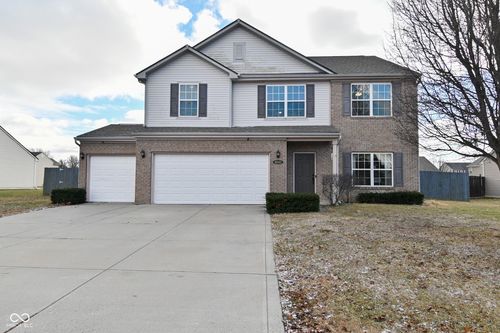 8643 Pattype Ln, Avon, IN, 46123-5324 | Card Image