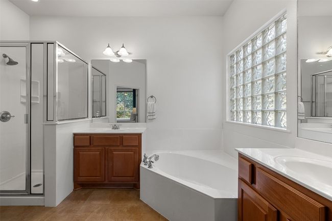 300 Errol Dr, House other with 4 bedrooms, 2 bathrooms and 6 parking in Spicewood TX | Image 18