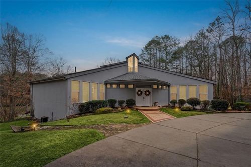 1695 Adams Dr Sw, Atlanta, GA, 30311-3625 | Card Image