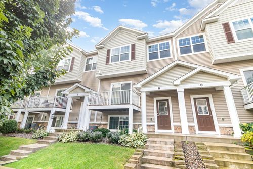 unit-2-1949 Commonwealth Blvd, Chanhassen, MN, 55317-4794 | Card Image