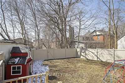 30 King St, House other with 3 bedrooms, 2 bathrooms and 3 parking in North Dundas ON | Image 3