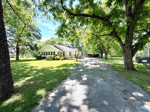 105 Rollingview St, Gadsden, AL, 35903-2963 | Card Image