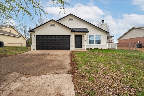 1319 W Lela St, Rogers, AR, 72758-5772 | Card Image