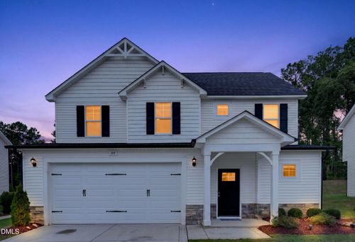 117 Greenview St, Clayton, NC, 27520-5735 | Card Image