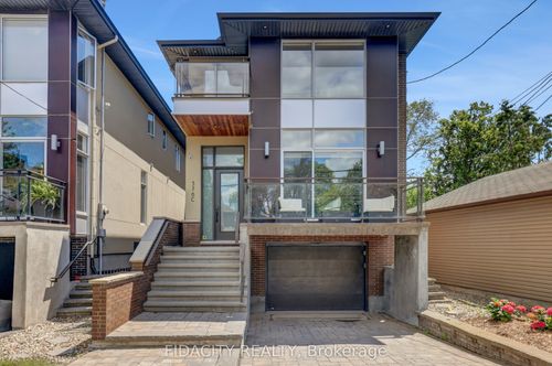 376 C Wilmont Ave, Ottawa, ON, K2A0B1 | Card Image