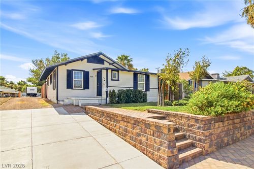 636 Avenue C, Boulder City, NV, 89005-2738 | Card Image