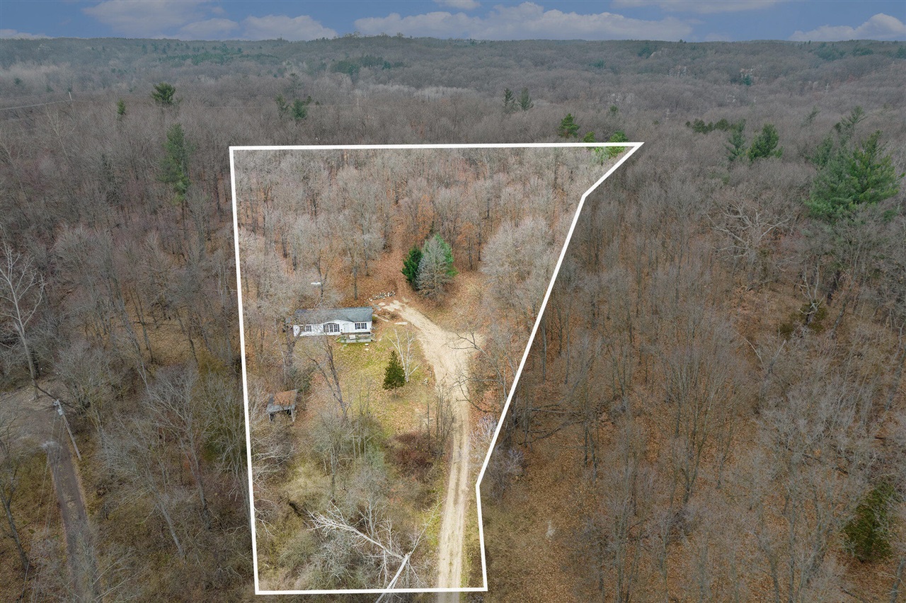 Grand River Dr, Ada, MI 49301