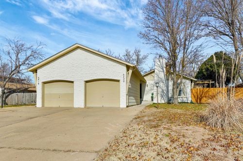 6420 E Rodeo St, Bel Aire, KS, 67226 | Card Image