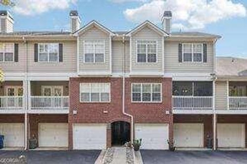 6115 Woodland Ln, Alpharetta, GA, 30009-8747 | Card Image