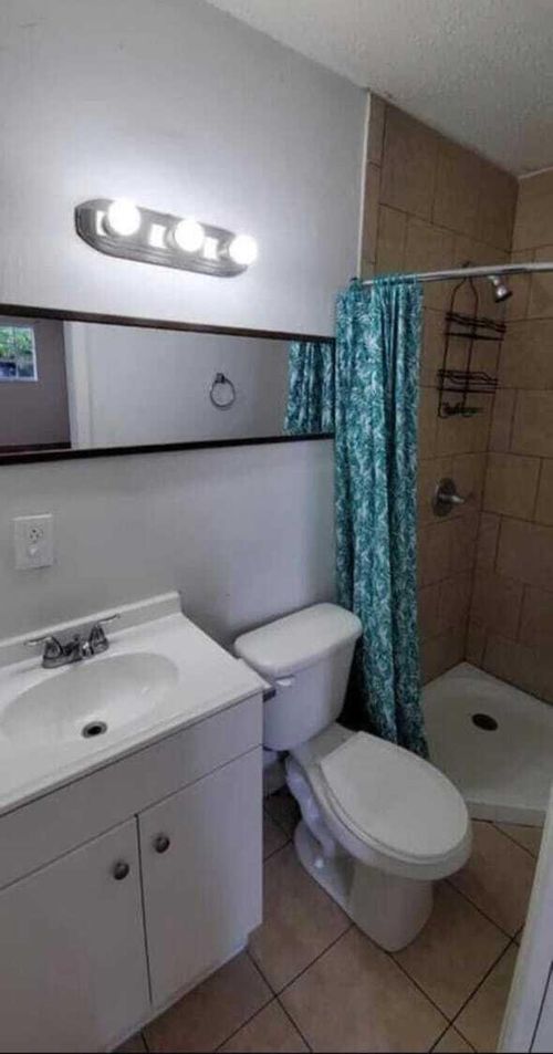 17131 Nw 44th Ave, Miami Gardens, FL, 33055-4353 | Card Image