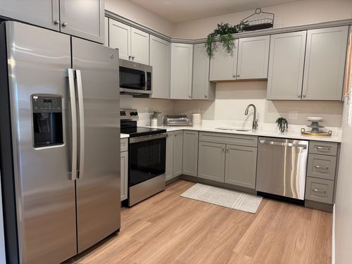 108-74 Rockingham Rd, Derry, NH, 03038-4145 | Card Image