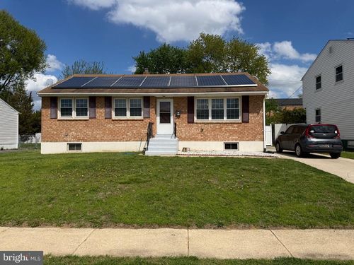 106 E Lunenburg Dr, NEW CASTLE, DE, 19720-3422 | Card Image