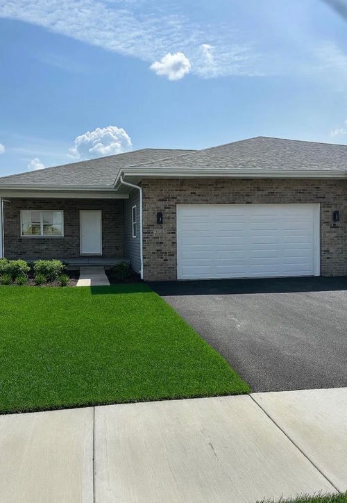 2039 Isabella Lane, Minooka, IL, 60447 | Card Image