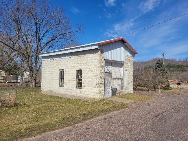 18' x 28' Shed! Block Exterior Walls and Steel Roof. | Image 14