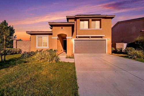 1255 Universal Way, Hemet, CA, 92543-7344 | Card Image